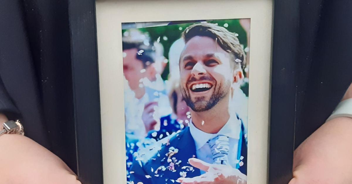 'Healthy' doctor, 32, died after rare severe reaction to AstraZeneca Covid jab - Vimarsana News