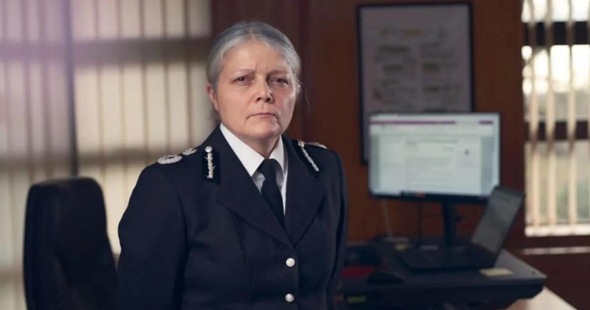 Avon and Somerset Police officers fume at To Catch a Copper - Vimarsana News